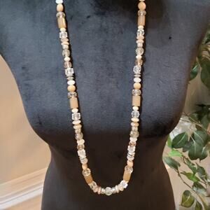 Womens Fashion Clear Cloudy Translucent Beads Collar Necklace with Lobster Clasp